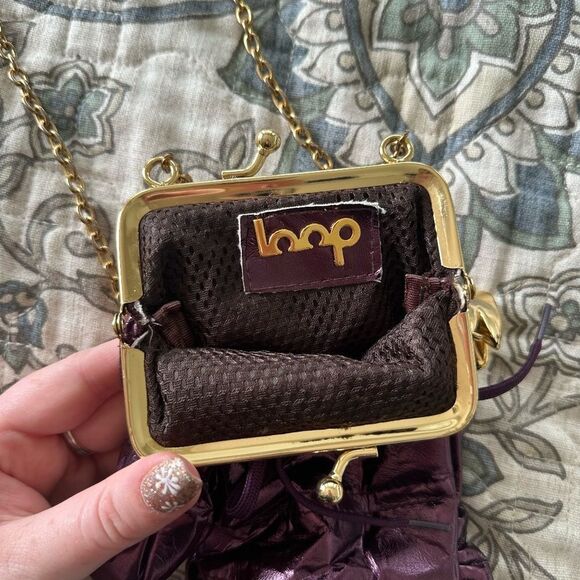 Loop NYC Vintage 1980s Sugar Ray Boxing Glove Tooth Handbag Cigarette Purse - Picture 6 of 6